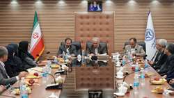 معاون پژوهشی وزارت علوم:  تمرکز بر جهش تولید و سال ۱۴۰۴، سال ارتباط با صنعت است