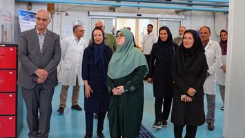 بازدید خانم دکتر فاطمه مهاجرانی از پایلوت پژوهشکده زیست‌فناوری