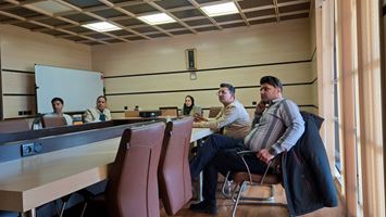 نشست مشترک فولاد مبارکه اصفهان و پژوهشکده برق به منظور ارتقای تجهیزات الکترونیک و مخابراتی