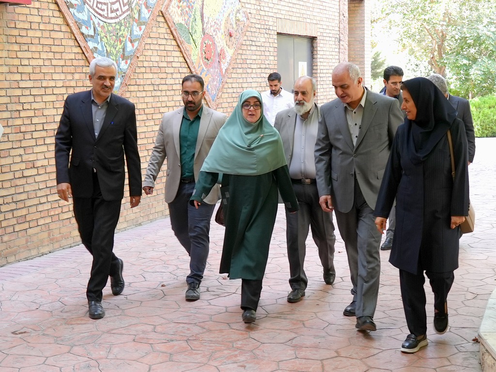 حضور سخنگوی دولت در سازمان پژوهش‌های علمی و صنعتی ایران