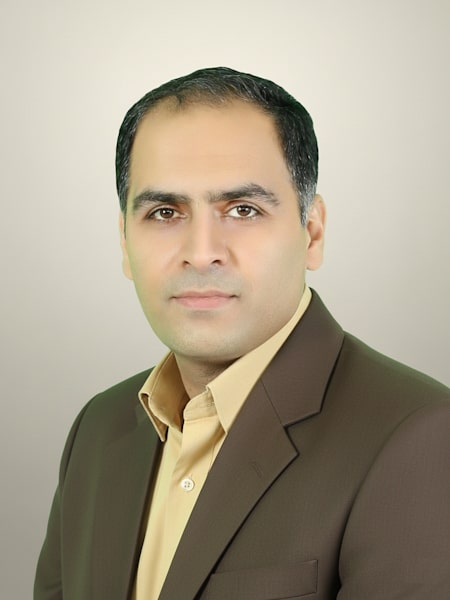 دکتر مهران نیک&zwnj;آریا