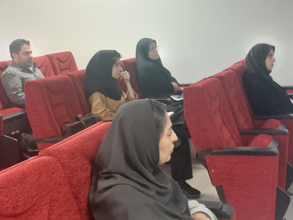 کارگاه  اﺻﻮل ﻃﯿﻒ ﺳﻨﺠی UV-Vis،و  ﺗﻮﺳﻌﻪ اﻋﺘﺒﺎرسنجی روش ﻫﺎی آﻧﺎﻟﯿﺰ کمی 